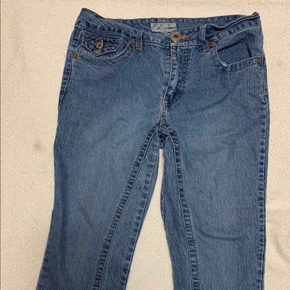 Capris - Picture 1 of 5